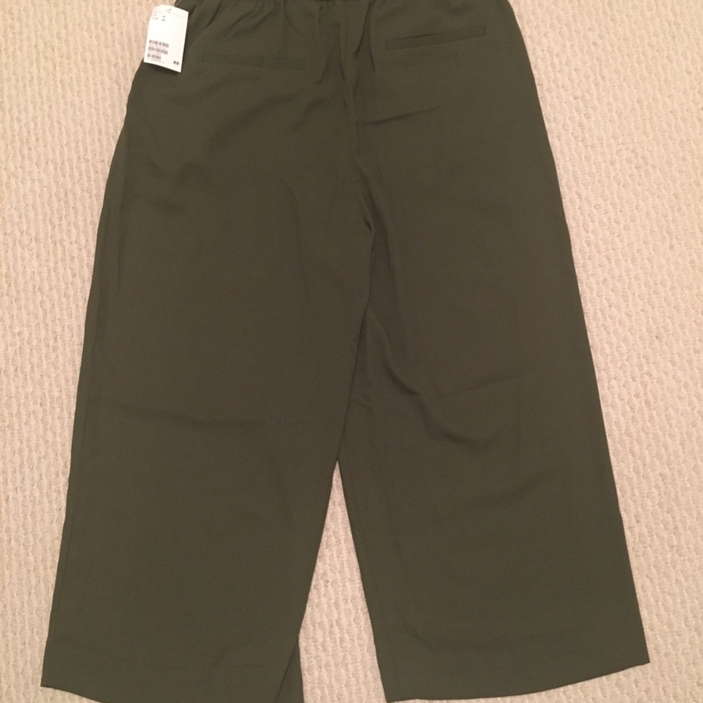 NWT H&M Olive Green Pants Size 10 - Picture 4 of 6